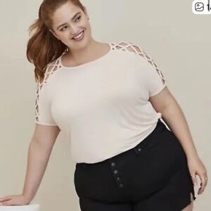 Lovesick Cream Lattice Shoulder Tee